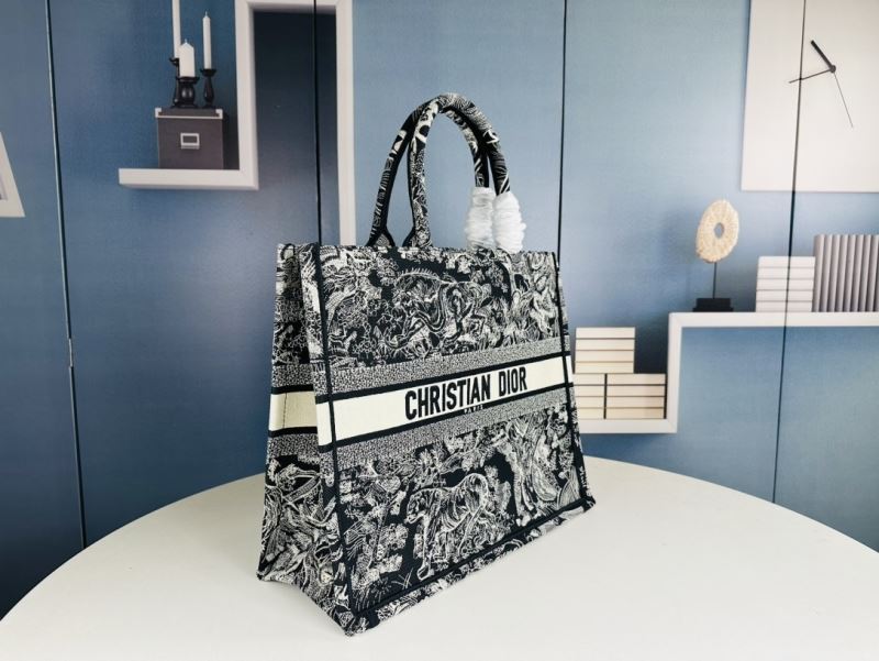 Christian Dior Shopping Bags